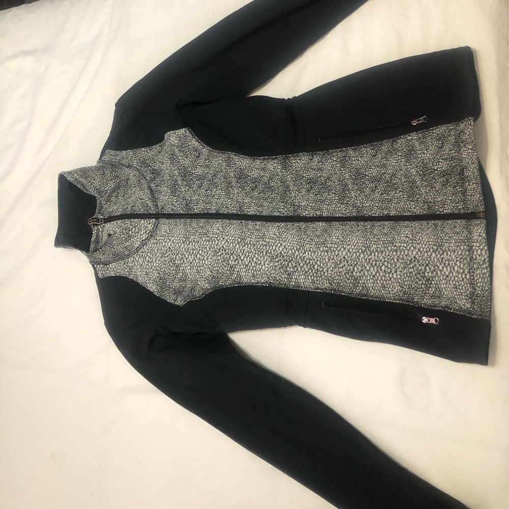 Carrie Underwood exercise clothing